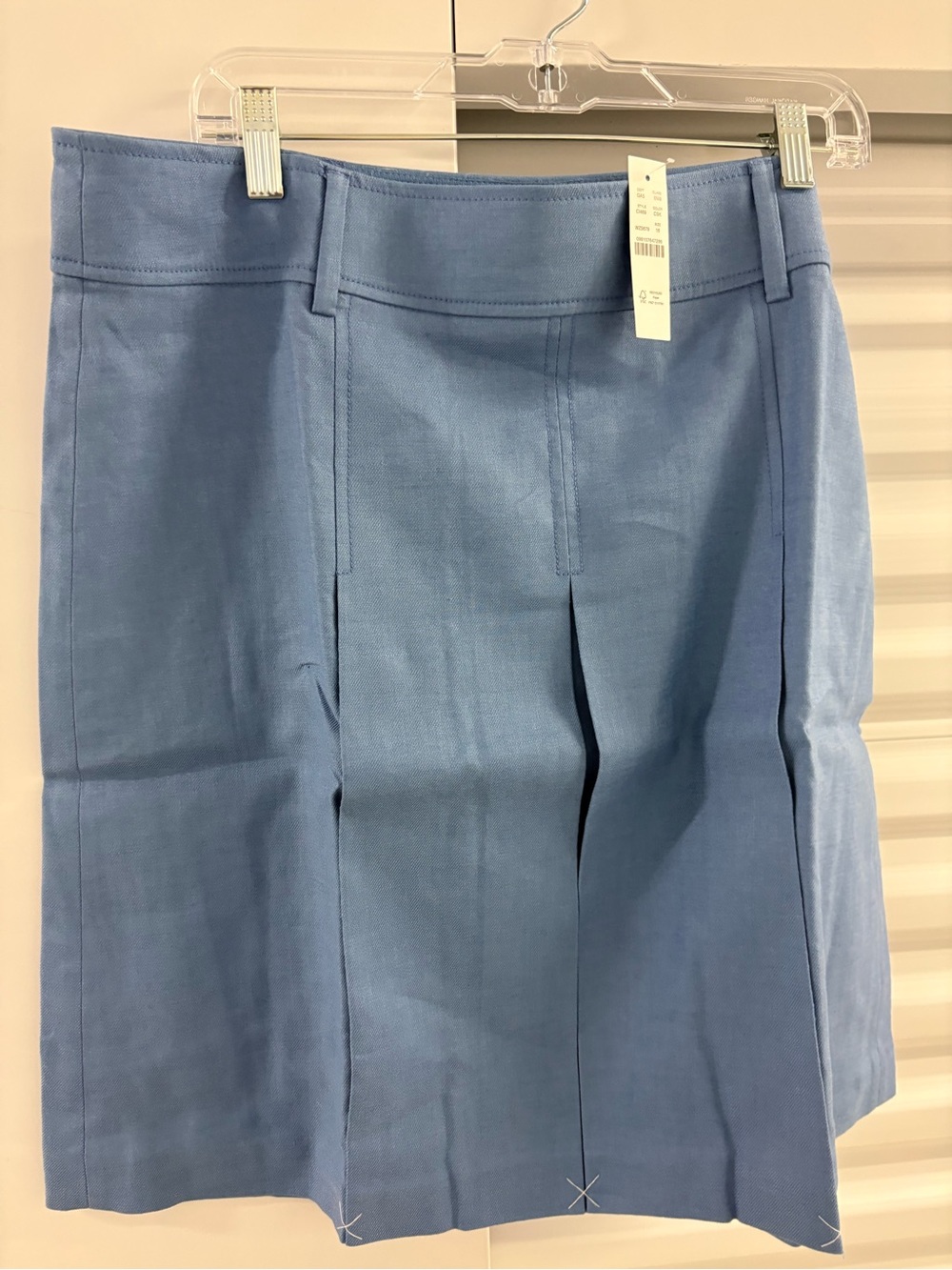 J. Crew Pleated Knee-Length Skirt in Stretch Linen Blend. Size 16. New with tags